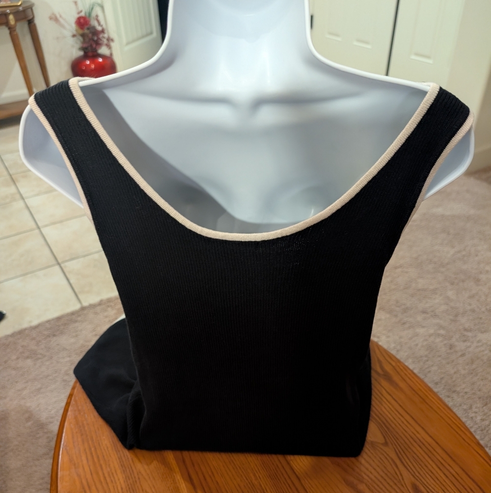 Silk Blend Black and White Sleeveless Knit Dress - Size S - Picture 2 of 8